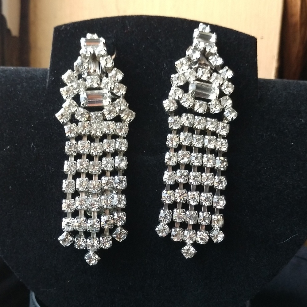 Vintage crystal clip on earrings